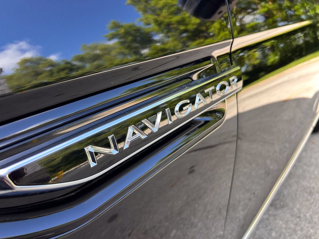 Used 2021 Lincoln Navigator L Reserve AWD/4WD image 51