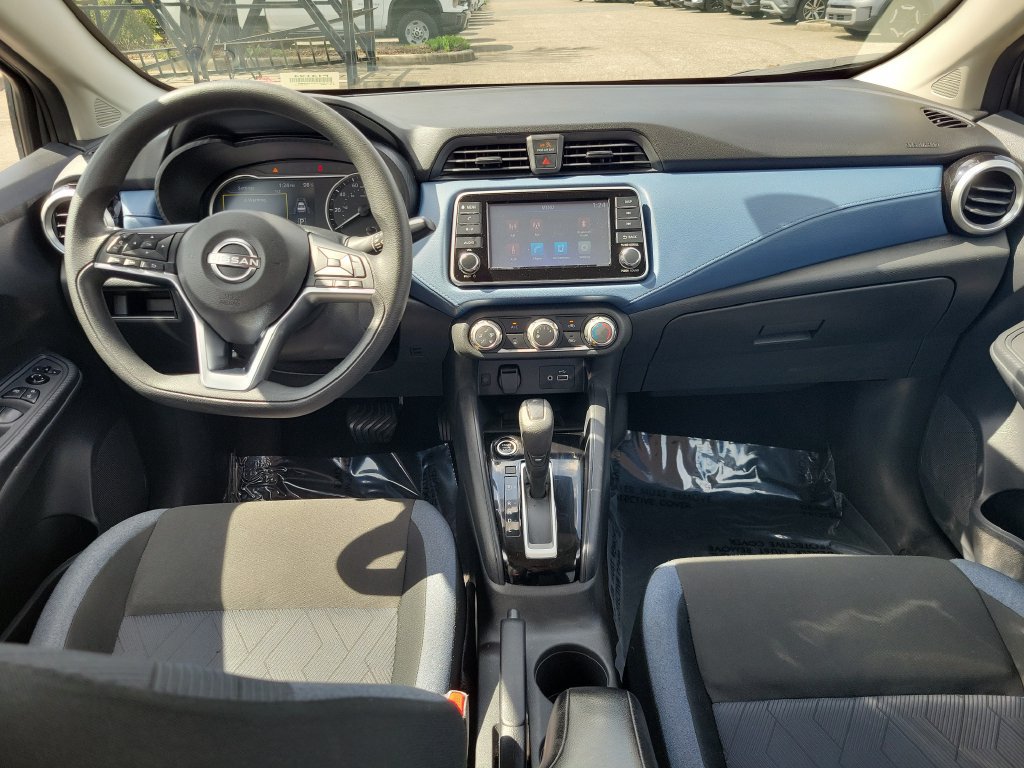 Certified 2025 Nissan Versa SV FWD image 12