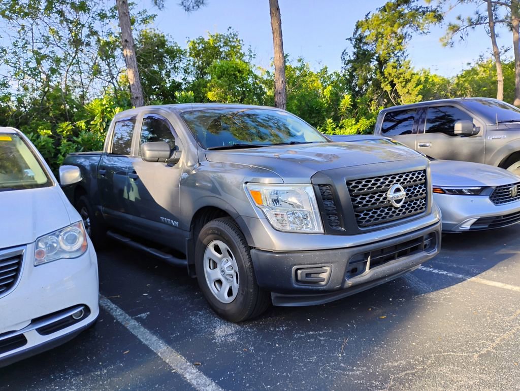 Used 2017 Nissan Titan S RWD image 1