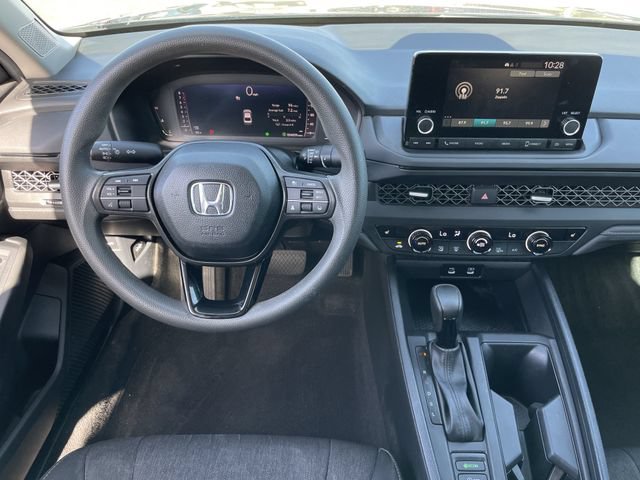 Used 2024 Honda Accord EX image 10