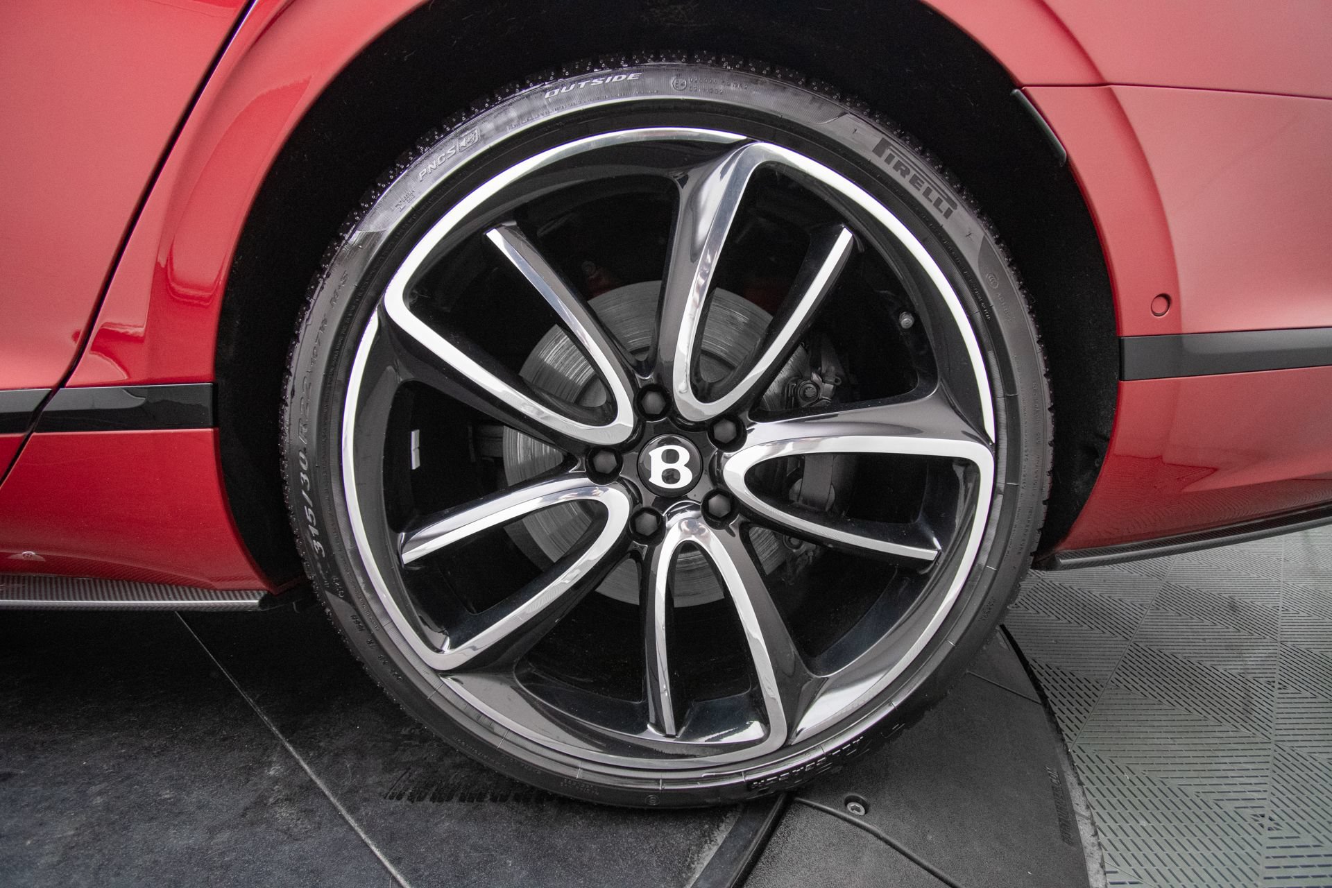 Certified 2024 Bentley Flying Spur S V8 AWD/4WD image 48