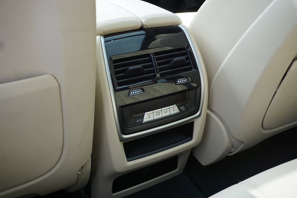 Used 2022 BMW X5 sDrive40i w/ M Sport Package RWD image 28