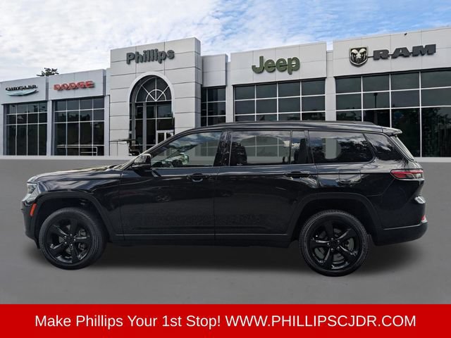 Used 2024 Jeep Grand Cherokee L Limited w/ Black Appearance Package AWD/4WD image 5