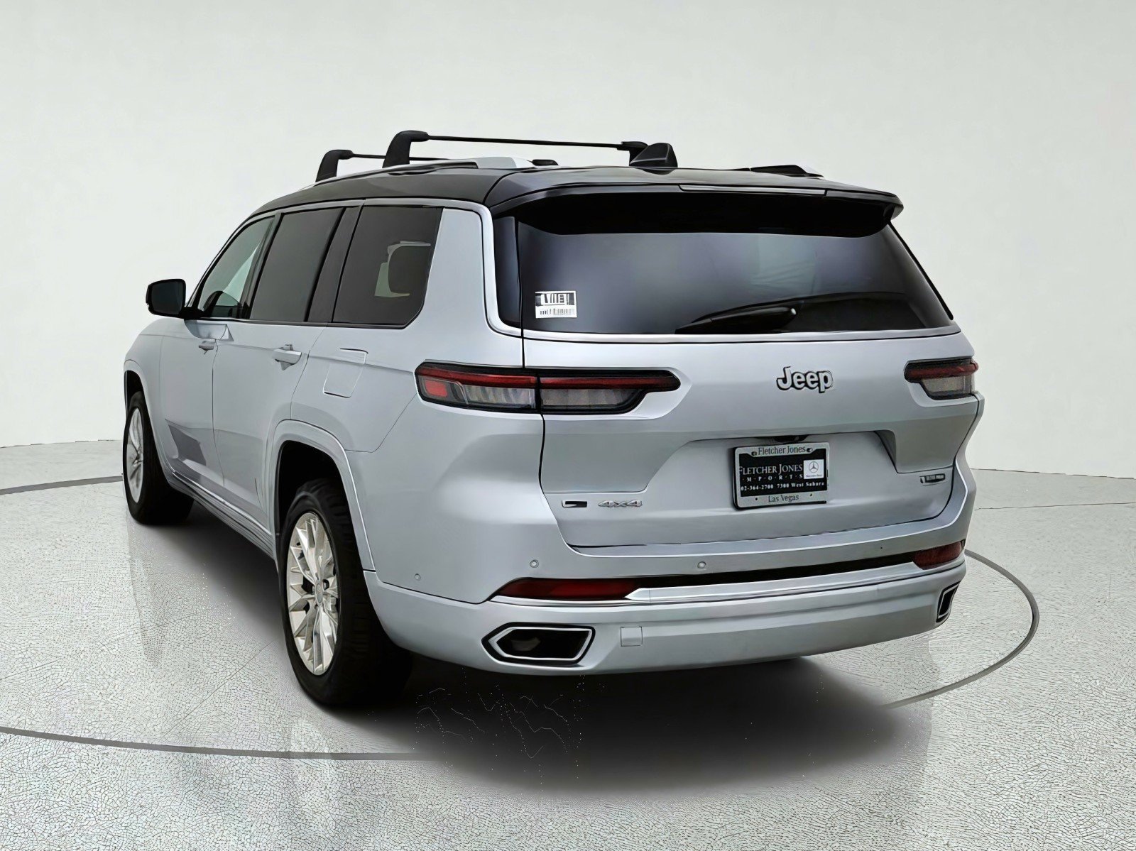 Used 2021 Jeep Grand Cherokee L Summit w/ Luxury Tech Group V AWD/4WD image 11