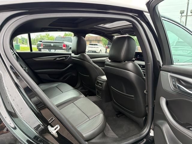 Used 2025 Cadillac CT5 Premium Luxury RWD image 31