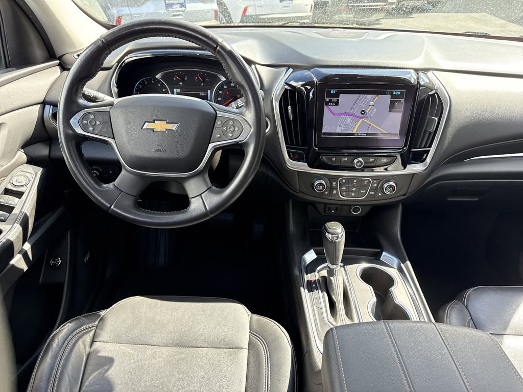 Used 2019 Chevrolet Traverse LT w/ LT Premium Package AWD/4WD image 12