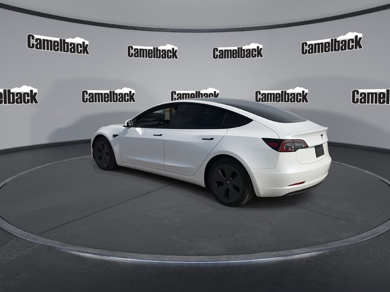 Used 2023 Tesla Model 3 Standard Range RWD image 5