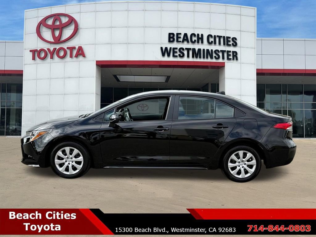 Certified 2025 Toyota Corolla LE image 6