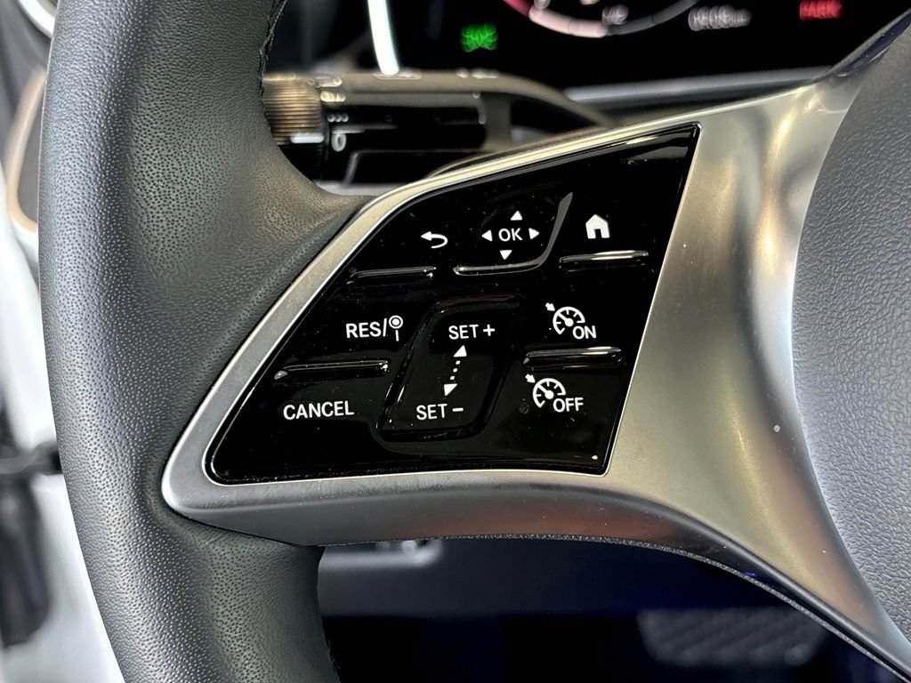 Certified 2026 Mercedes-Benz C 300 4MATIC Sedan image 23