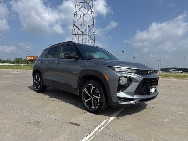 Used 2022 Chevrolet TrailBlazer RS w/ Technology Package AWD/4WD image 1