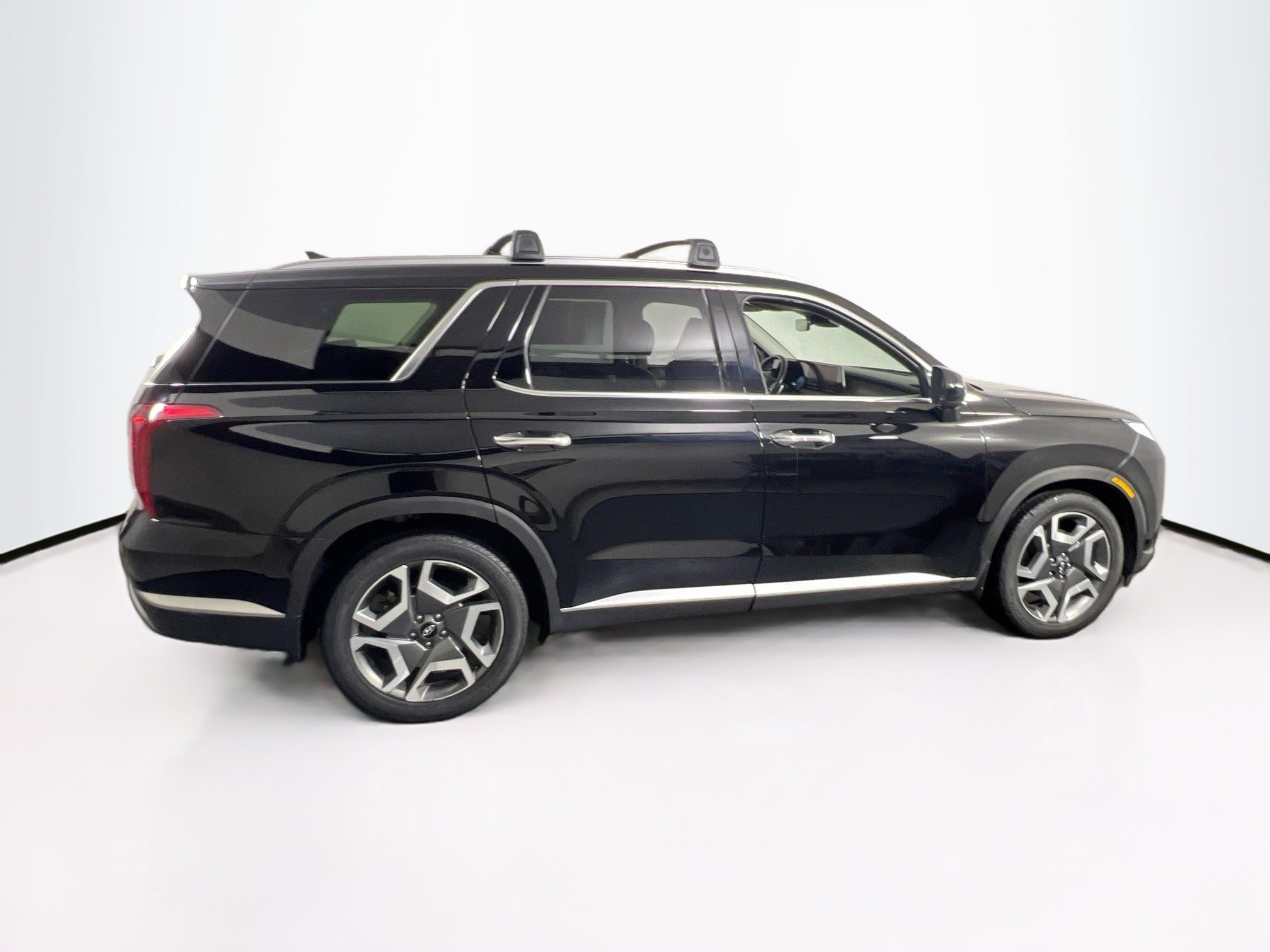 Used 2023 Hyundai Palisade SEL w/ Premium Package AWD/4WD image 4