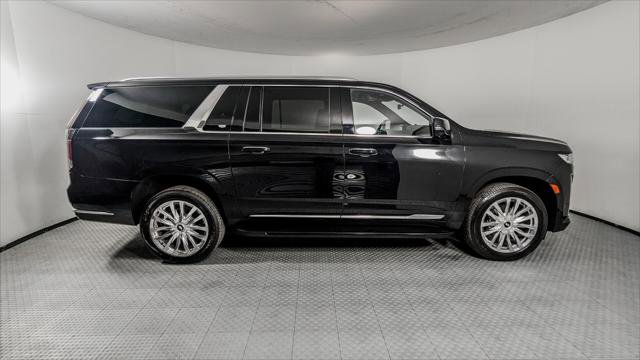 Used 2022 Cadillac Escalade ESV Premium Luxury AWD/4WD image 9