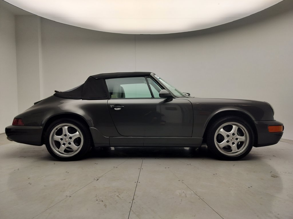 Used 1992 Porsche 911 Carrera RWD image 25