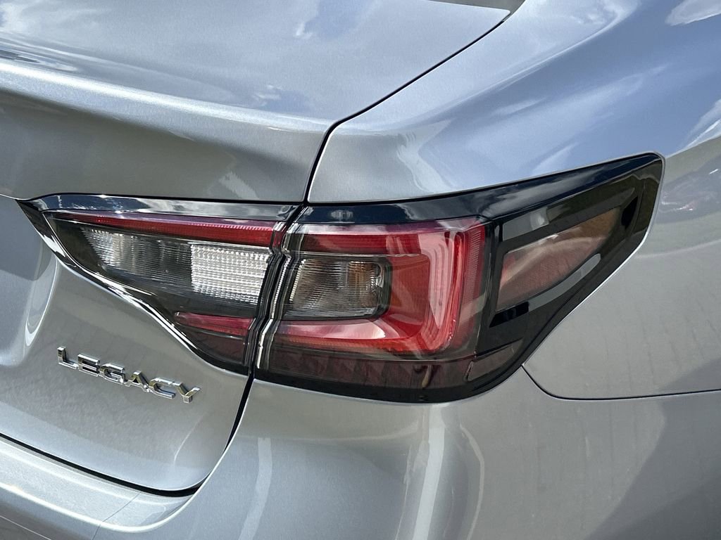 Certified 2025 Subaru Legacy Premium w/ Popular Package #1A image 9