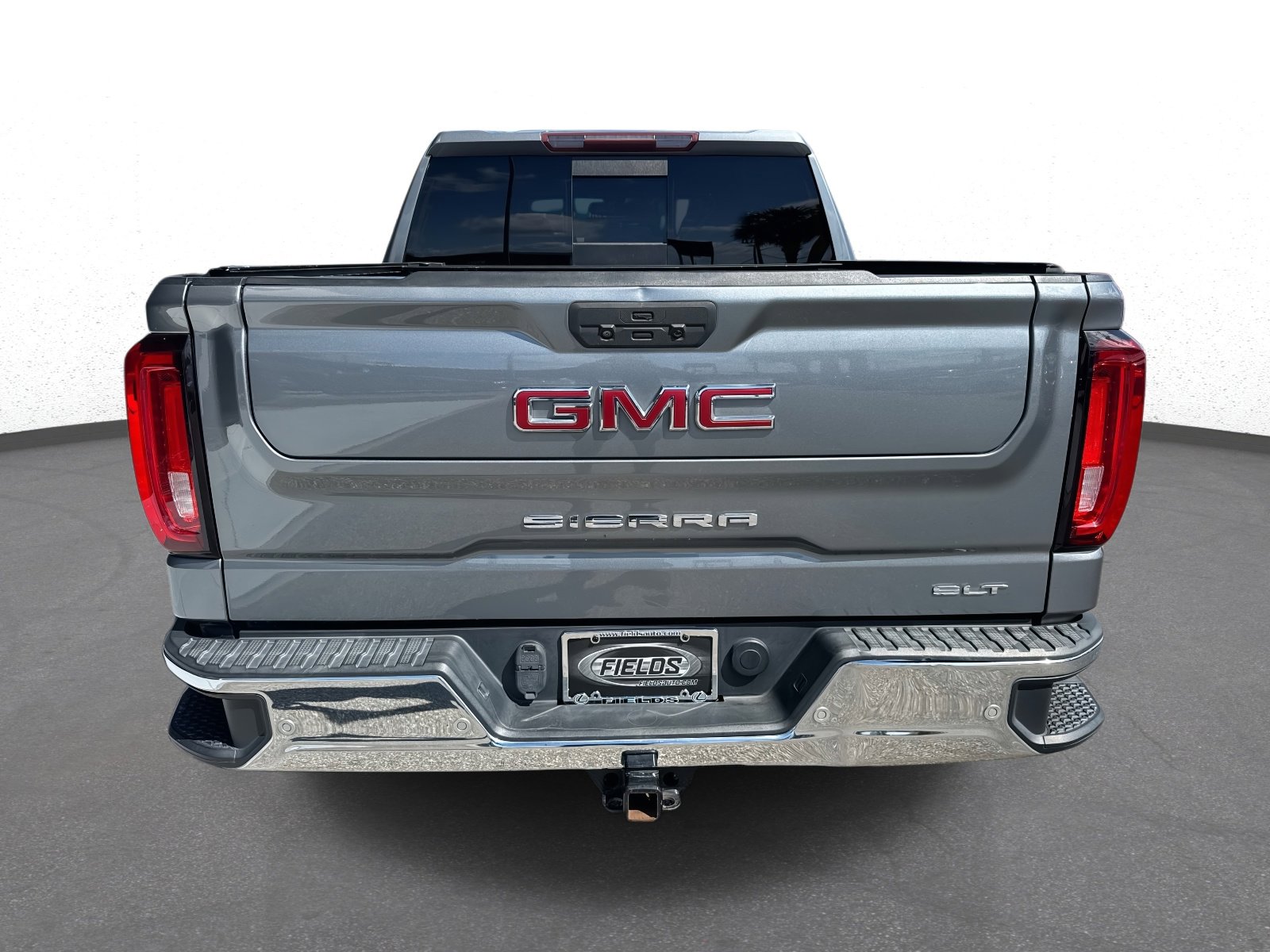 Used 2020 GMC Sierra 1500 SLT w/ SLT Premium Plus Package image 4