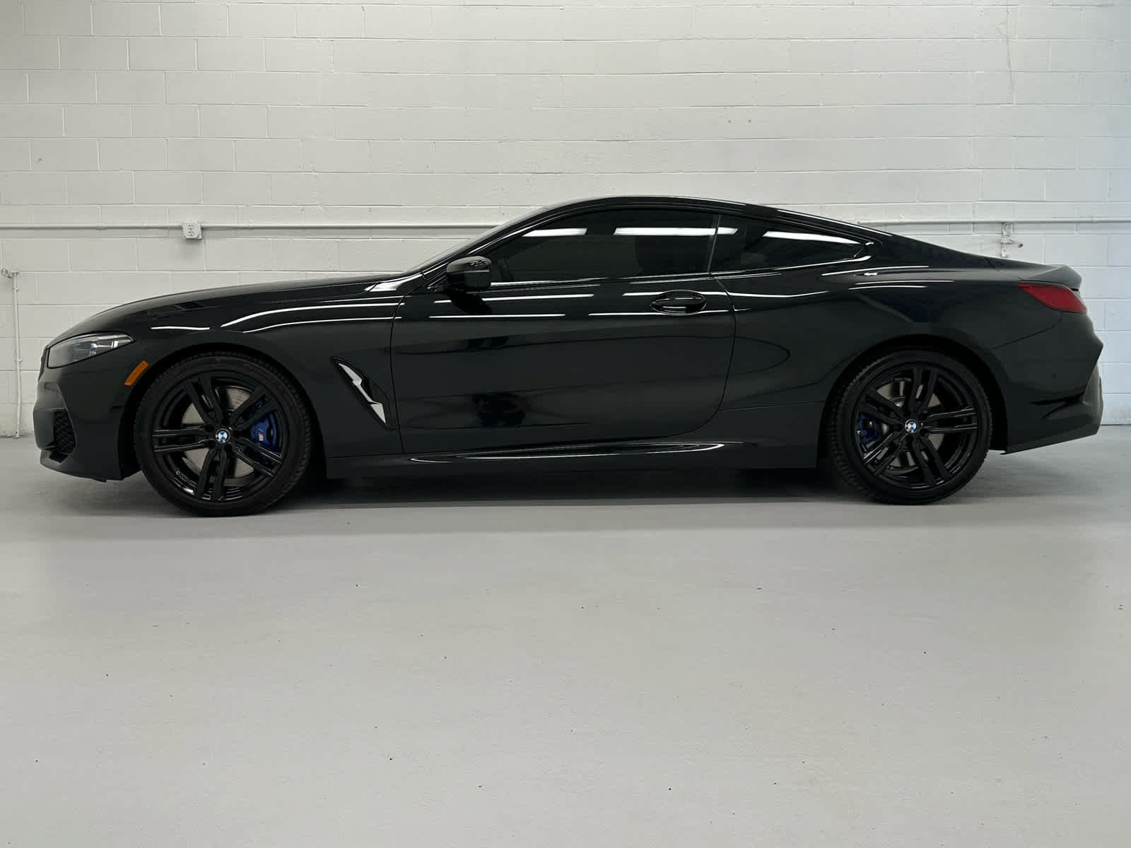 Used 2022 BMW 840i xDrive Coupe AWD/4WD image 3