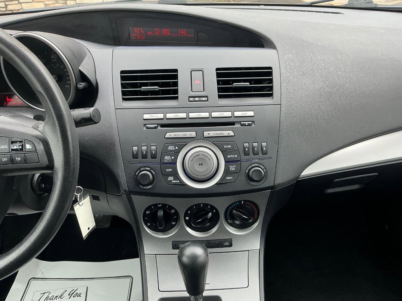 Used 2010 MAZDA MAZDA3 i Touring FWD image 17