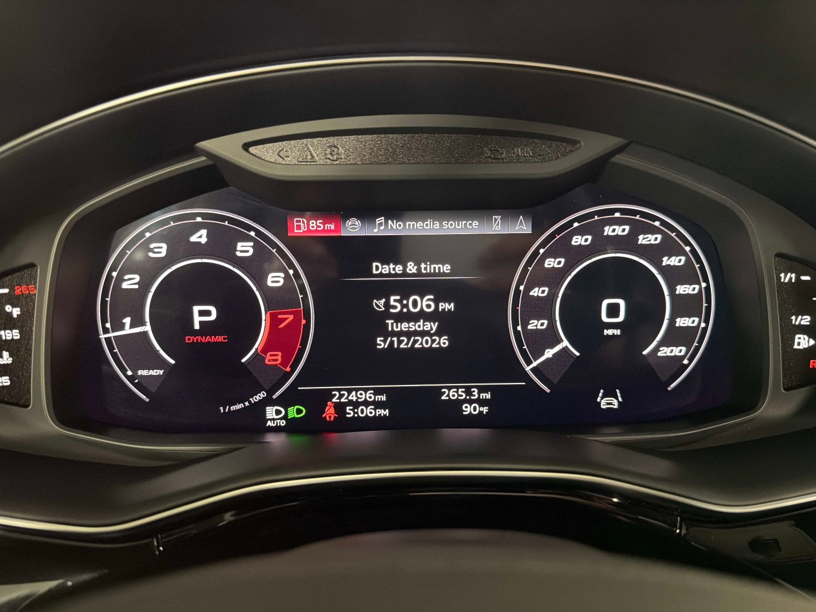 Used 2024 Audi RS Q8 AWD/4WD image 48