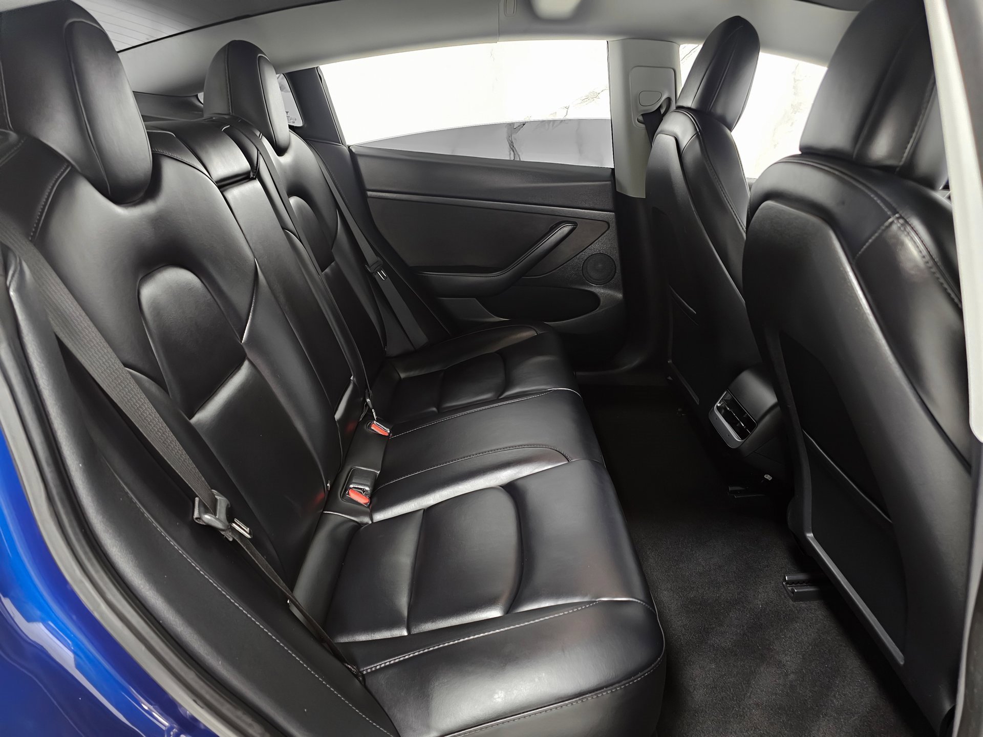 Used 2022 Tesla Model 3 image 15