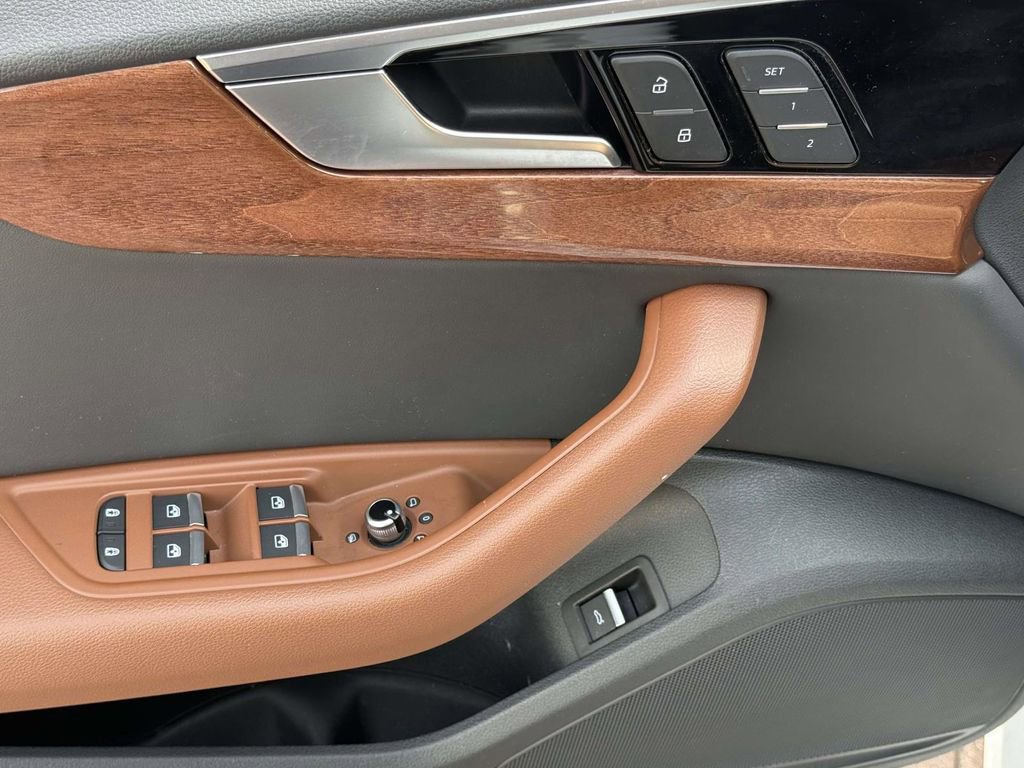 Used 2022 Audi A5 2.0T Premium image 11