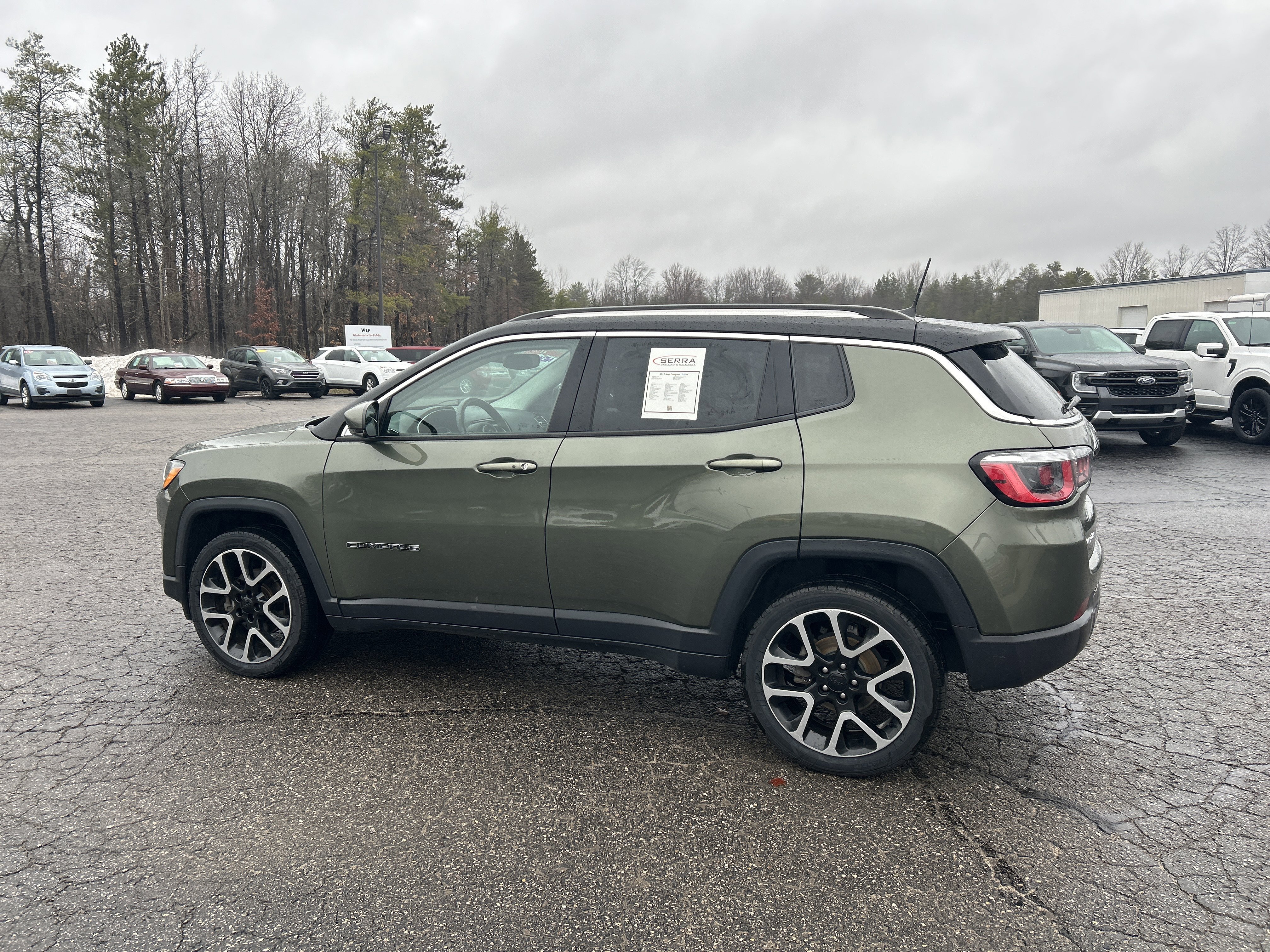 Used 2019 Jeep Compass Limited AWD/4WD image 5