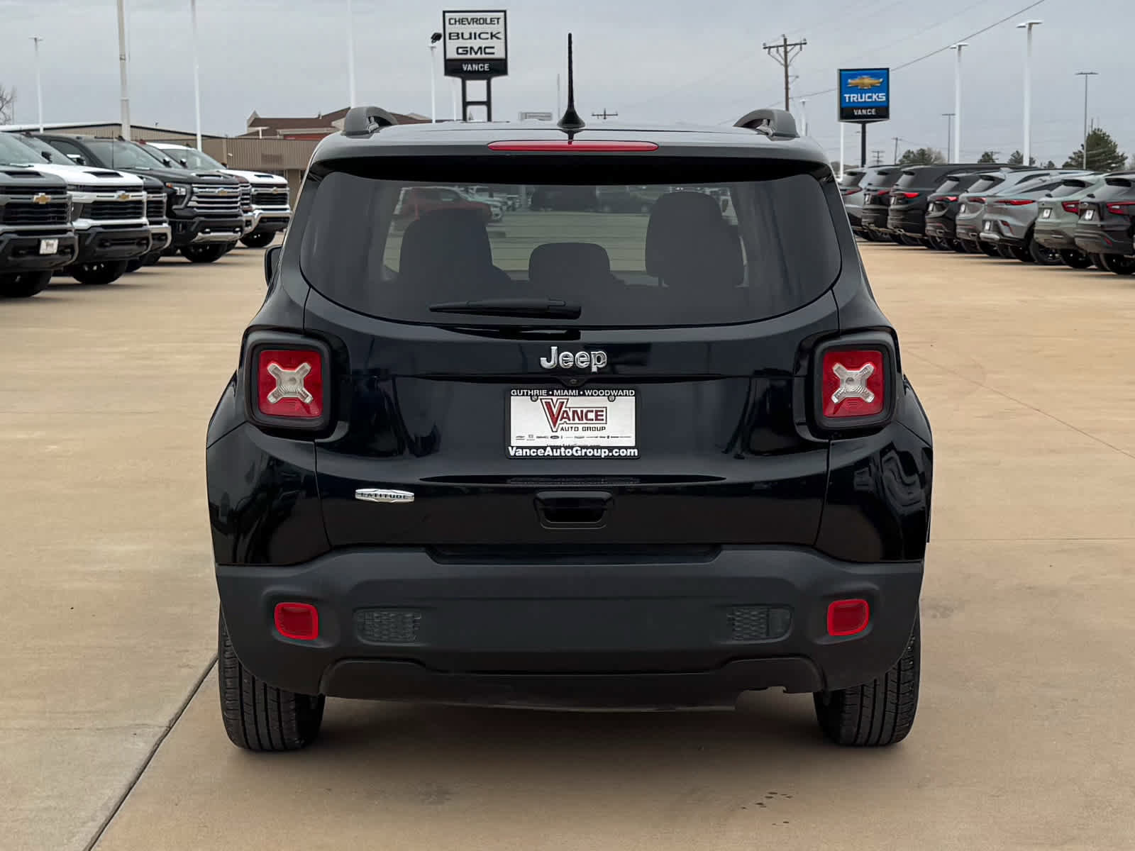 Used 2020 Jeep Renegade Latitude image 5