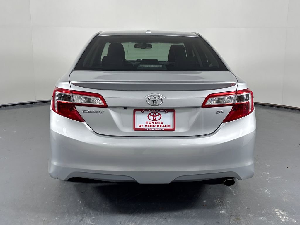 Used 2012 Toyota Camry SE w/ Leather Pkg image 5