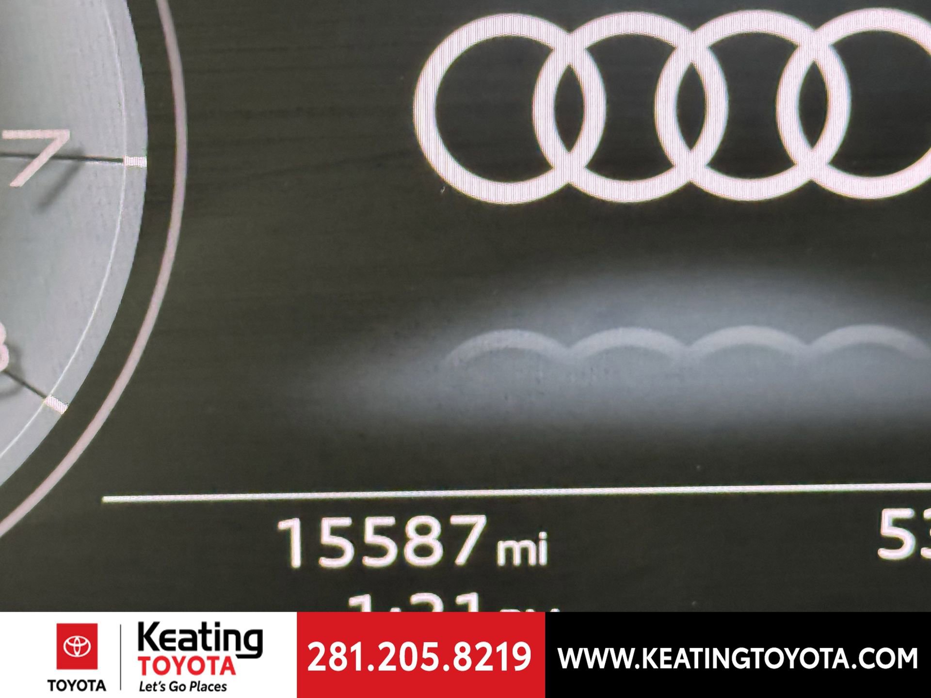Used 2024 Audi Q8 Prestige w/ Prestige Package image 26