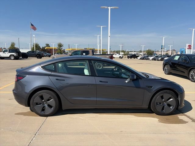 Used 2023 Tesla Model 3 Standard Range RWD image 8