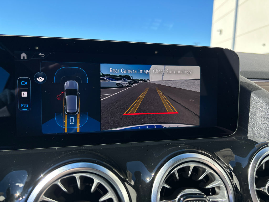 New 2026 Mercedes-Benz GLA 250 4MATIC image 19