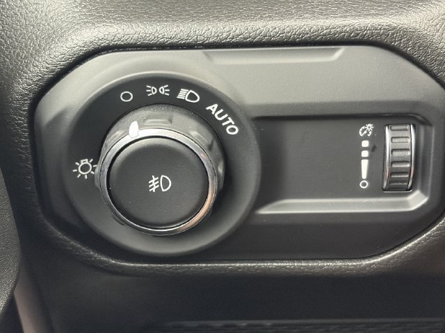 Used 2023 Jeep Wrangler Sport AWD/4WD image 21