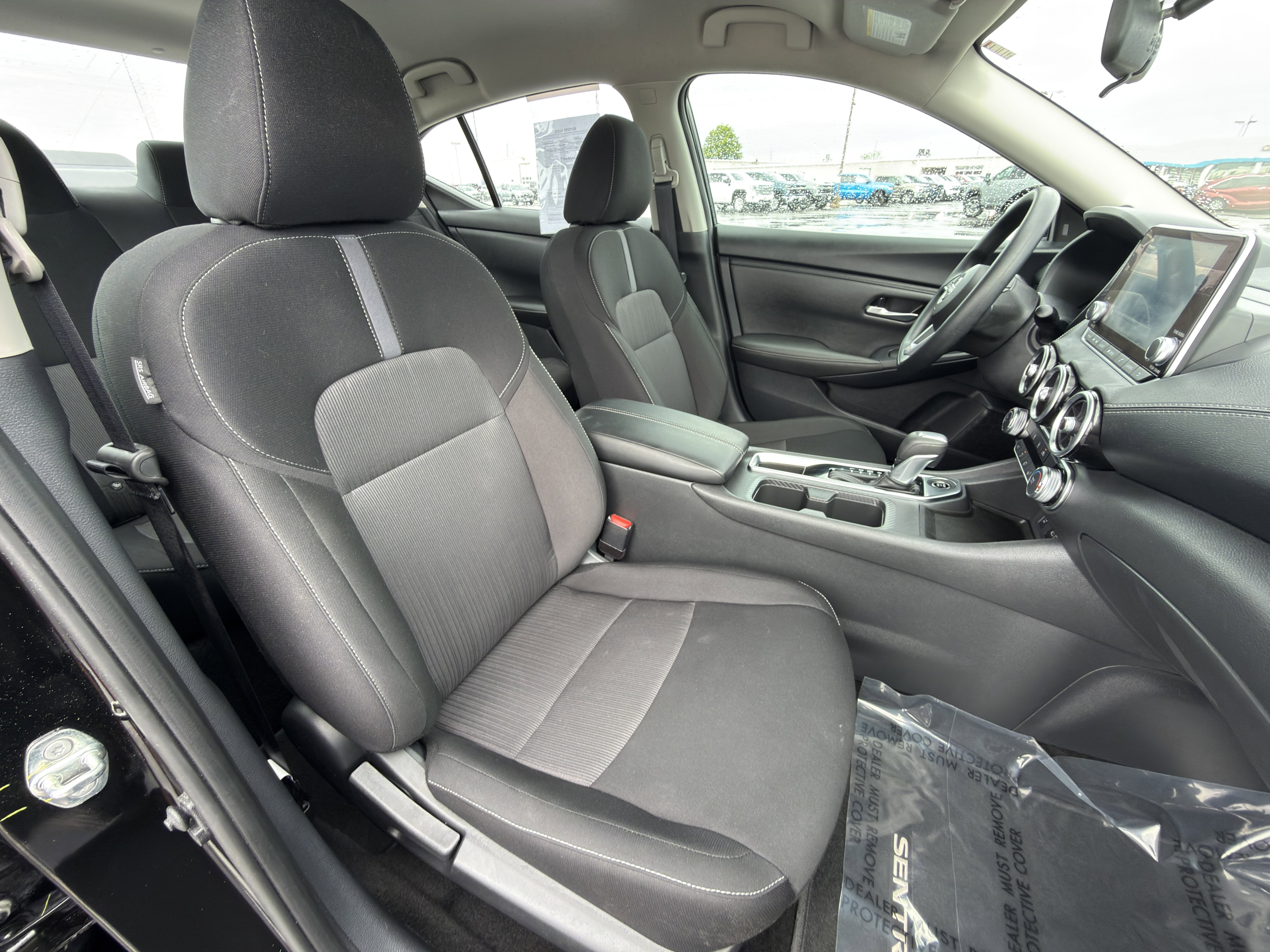 Used 2025 Nissan Sentra SV FWD image 12