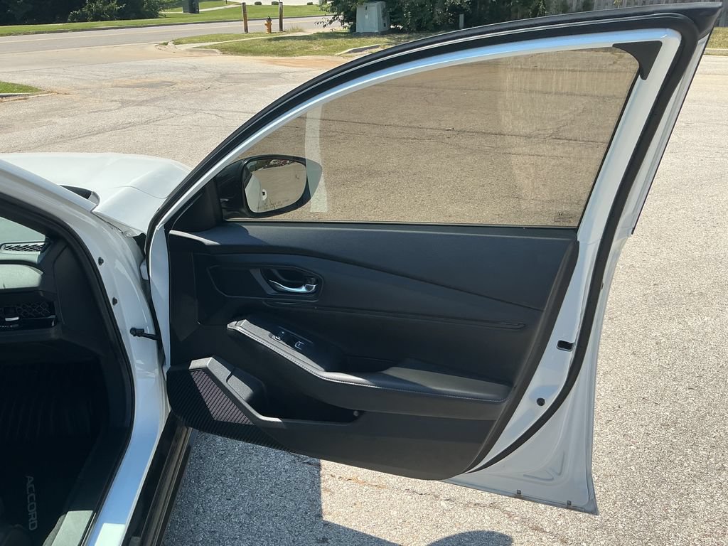 Used 2023 Honda Accord Sport image 19