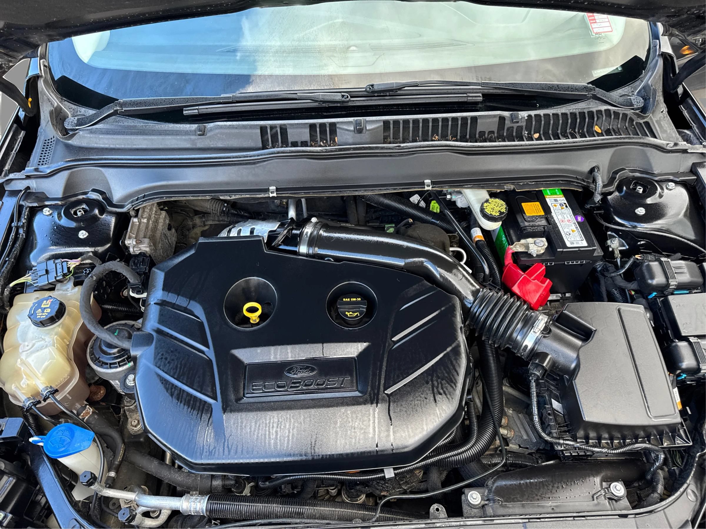 Used 2015 Ford Fusion SE w/ Equipment Group 202A AWD/4WD image 24