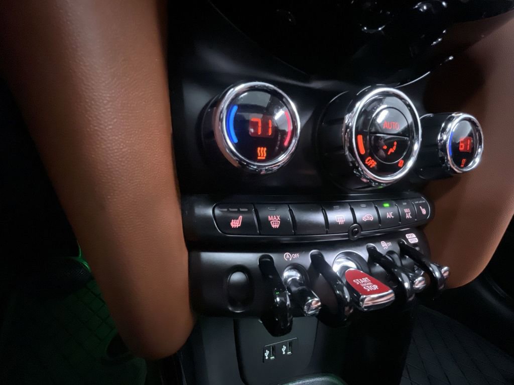 Used 2020 MINI Cooper S image 14