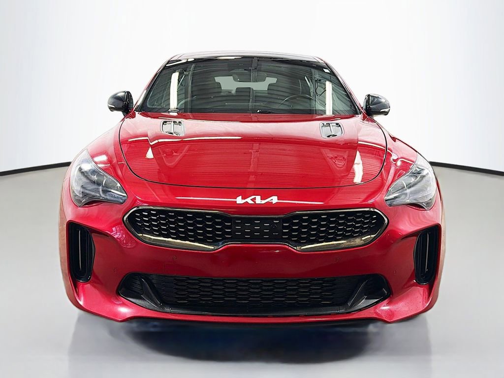 Used 2023 Kia Stinger GT2 image 3