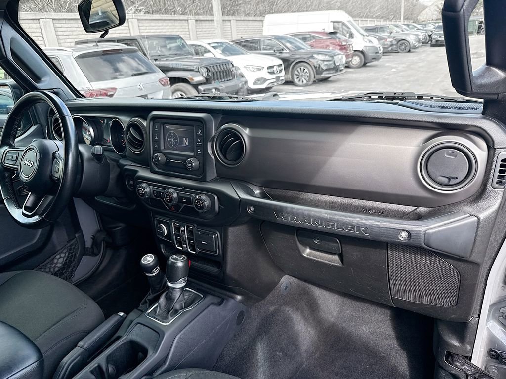 Used 2021 Jeep Wrangler Unlimited Sport image 30