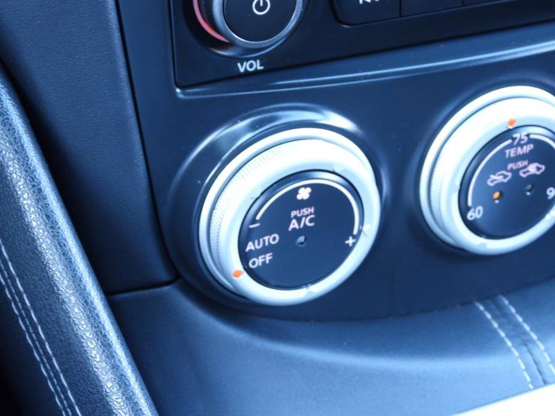 Used 2016 Nissan 370Z Coupe image 35