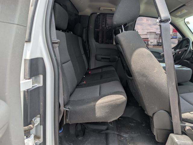 Used 2010 Chevrolet Silverado 1500 W/T RWD image 17