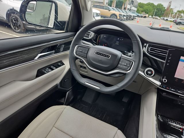 Used 2022 Jeep Wagoneer Series III w/ Convenience Group I RWD image 10