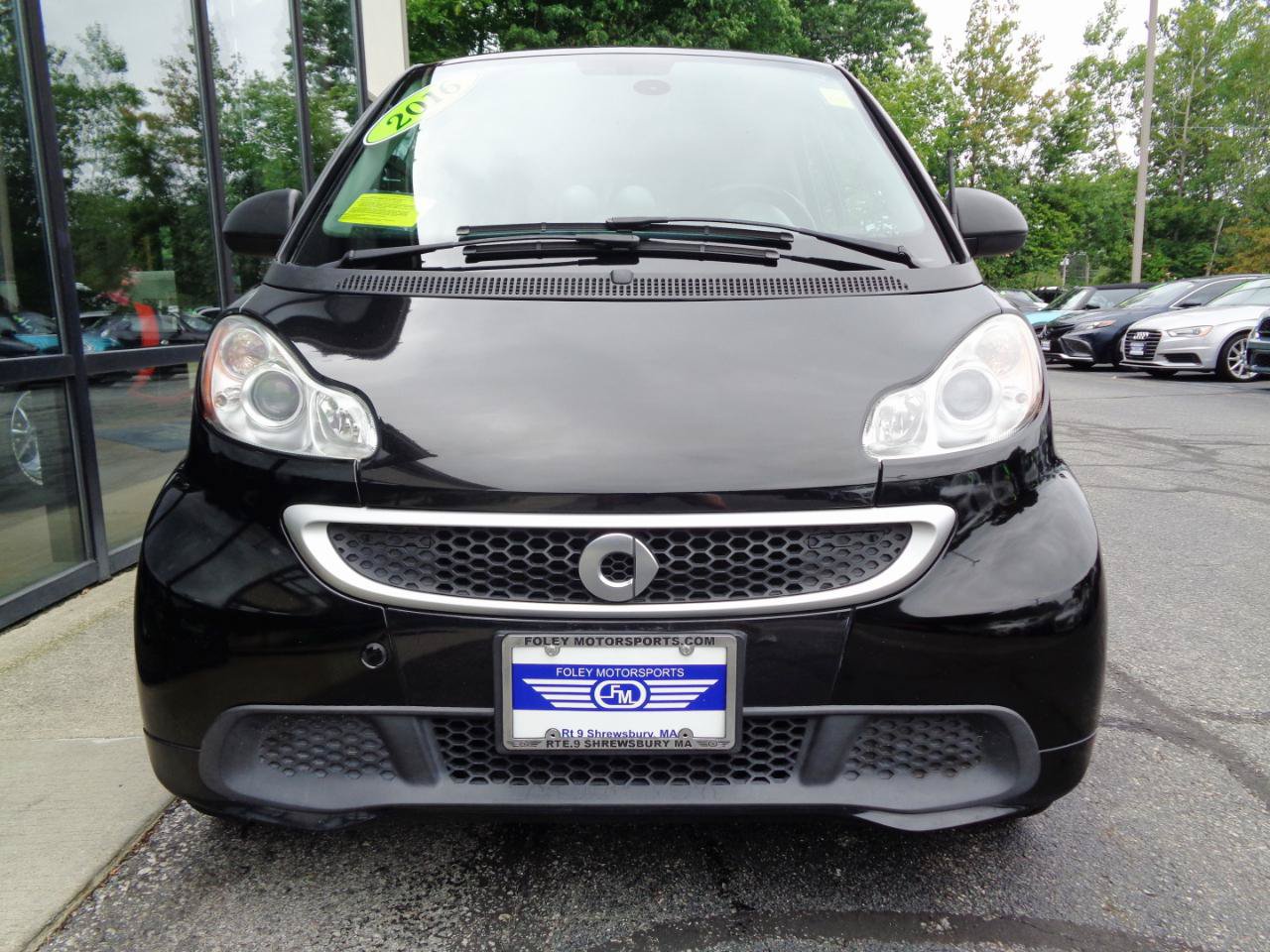Used 2016 smart fortwo electric drive RWD image 2