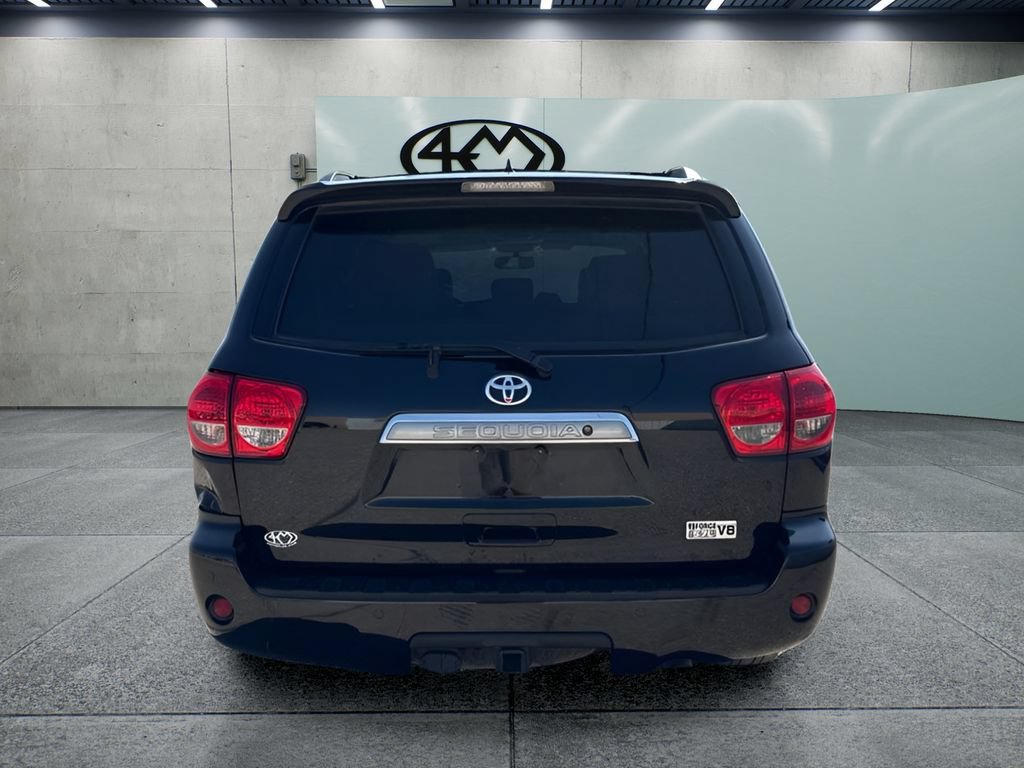Used 2015 Toyota Sequoia Limited RWD image 4