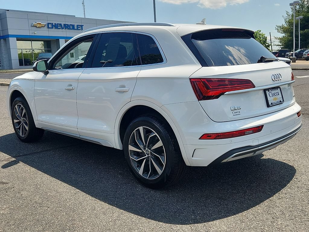 Used 2021 Audi Q5 2.0T Premium Plus w/ Premium Plus Package AWD/4WD image 4