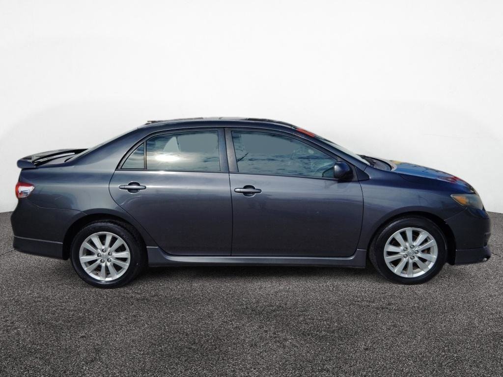 Used 2009 Toyota Corolla S image 8