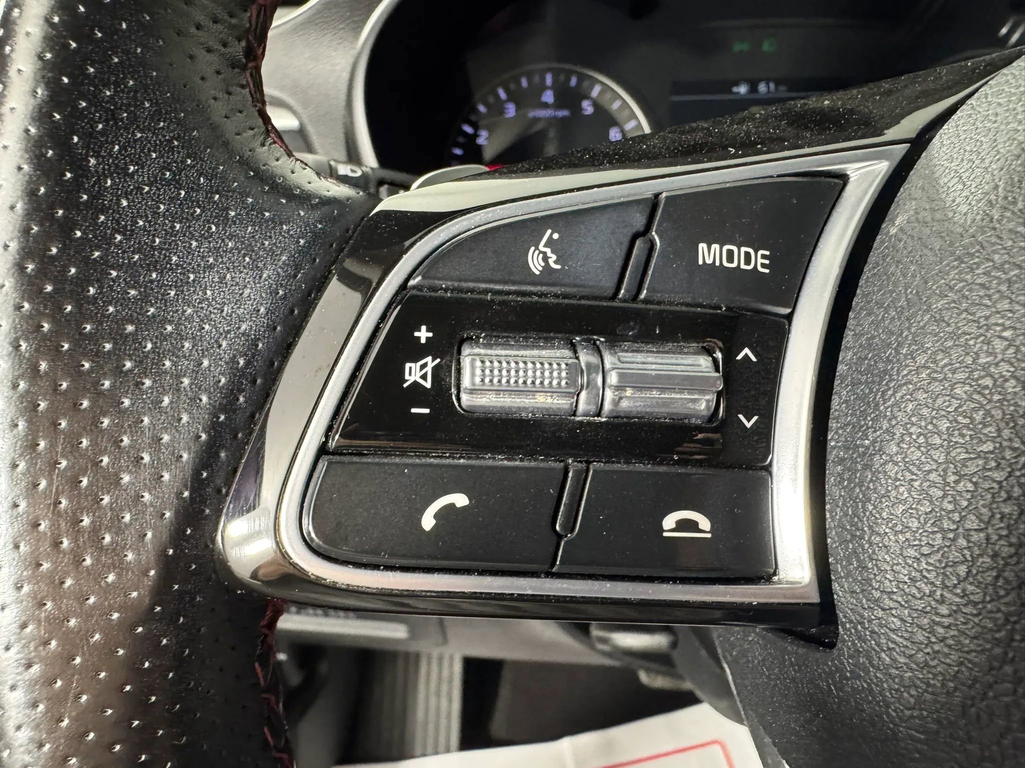 Used 2019 Kia Optima SX FWD image 15