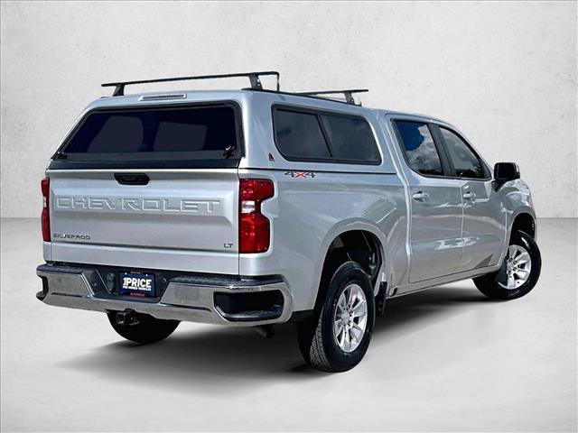 Used 2022 Chevrolet Silverado 1500 LT AWD/4WD image 2