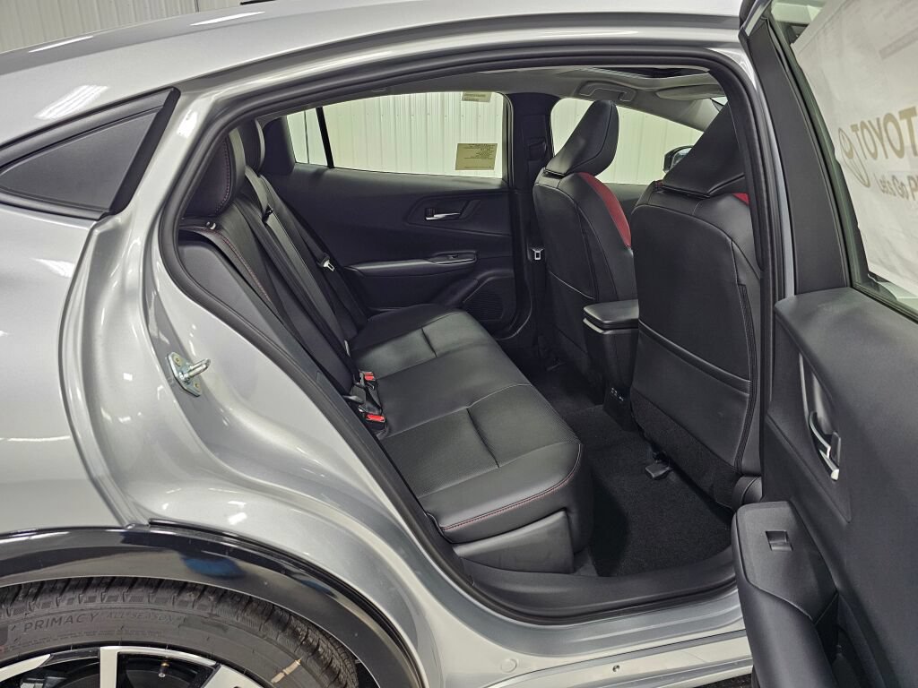 New 2026 Toyota Prius Plug-In Hybrid FWD image 16