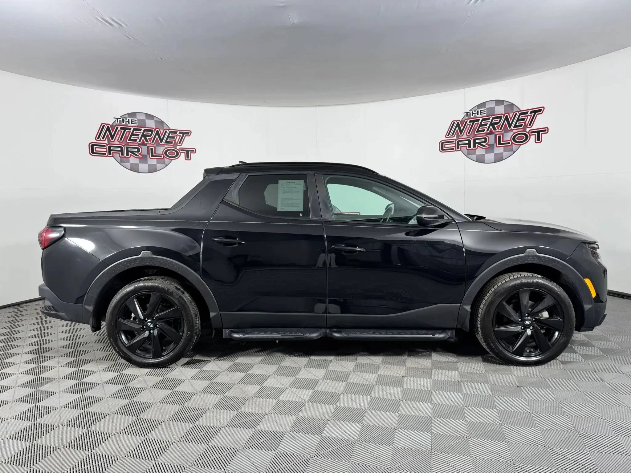 Used 2023 Hyundai Santa Cruz Night AWD/4WD image 8