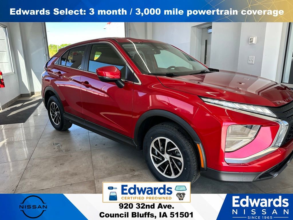 Used 2022 Mitsubishi Eclipse Cross ES AWD/4WD image 2