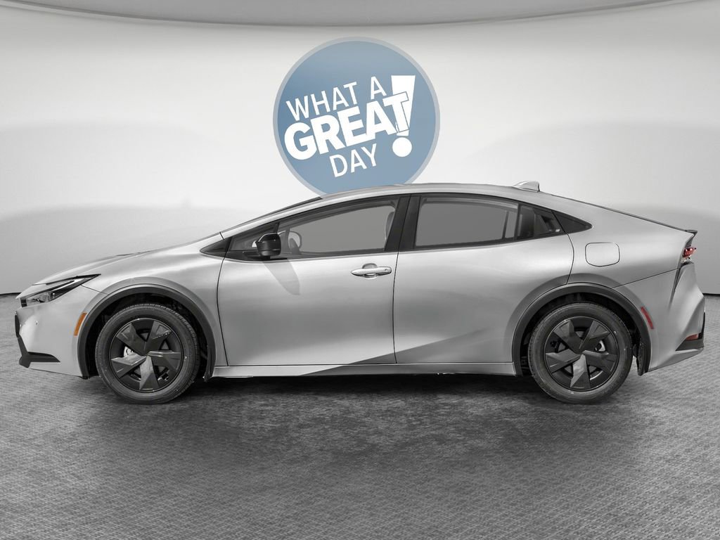 New 2026 Toyota Prius XLE FWD image 3